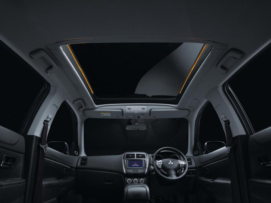 Mitsubishi ASX 2010 года  (фото 10 из 82)